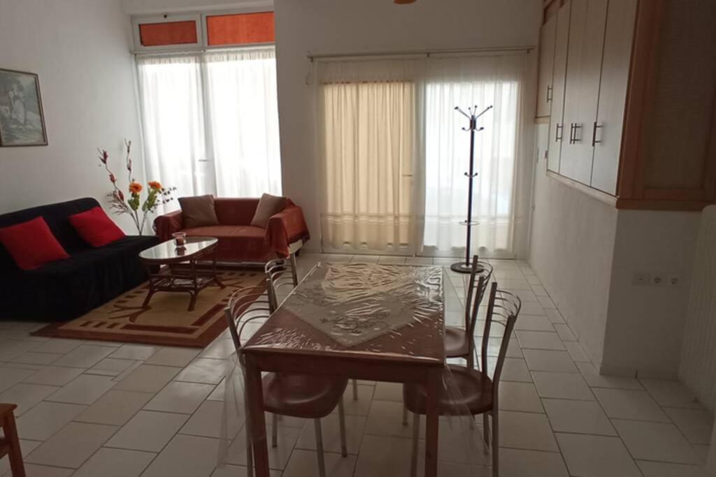 Semith 1 Apartment